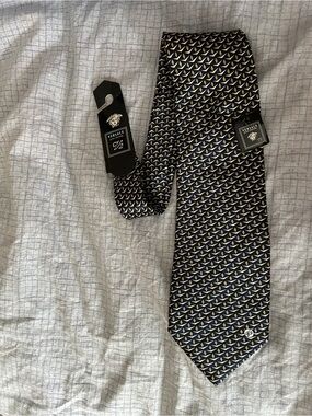 Vintage Versace Classic V2 Geometric Silk Necktie - New With Tags